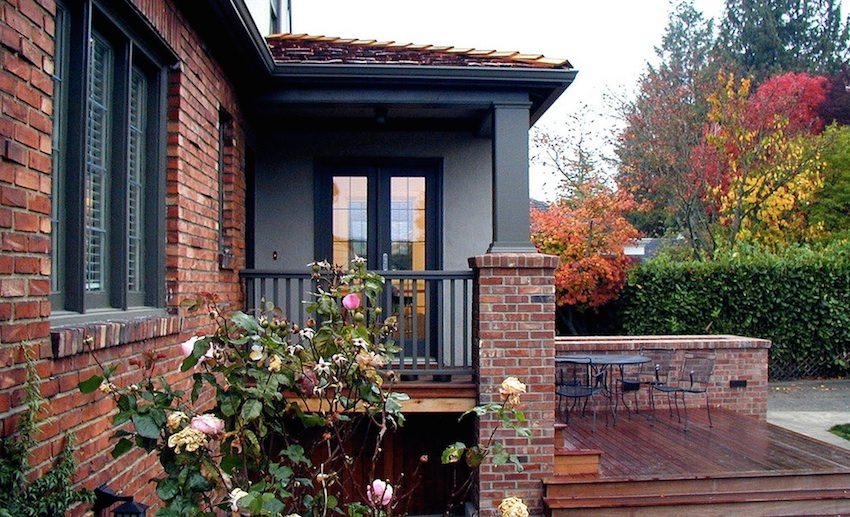 طوب الكلنكر من لون الطوب الحقيقي دائمًا في الاتجاه