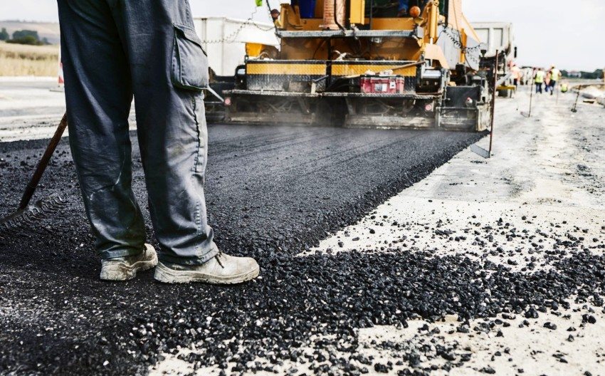 น้ำมันดินชนิดแข็งใช้ในการผลิตยางมะตอย น้ำมันดินชนิดแข็งใช้ในการผลิตยางมะตอย