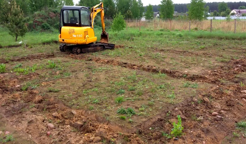 Bước 1: San lấp mặt bằng và đánh dấu tại chỗ Bước 1: San lấp mặt bằng và đánh dấu tại chỗ