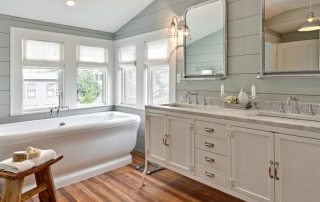 PVC panely pre kúpeľňu: ako ju namontovať sami