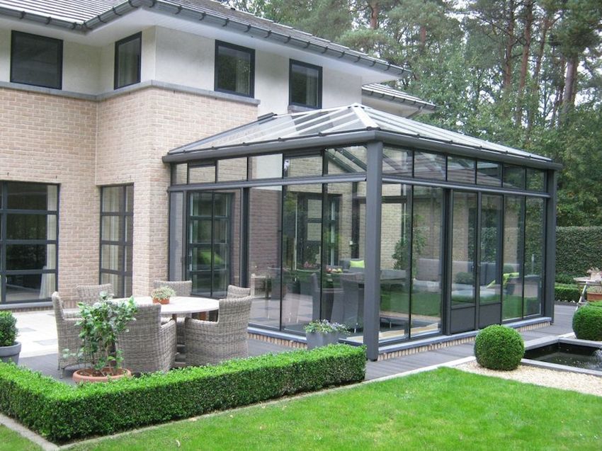 Polykarbonatverandaen er et flott sted for et behagelig opphold Polykarbonatverandaen er et flott sted for et behagelig opphold