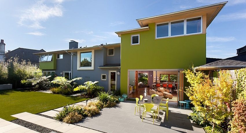 Privat hus er dekorert med moderne etterbehandlingsmaterialer Hvordan kappe et hus: bilder av fasadene til private hus