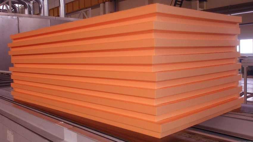 Ekspandirani polistiren razlikuje se od polistirena većom čvrstoćom Ekspandirani polistiren razlikuje se od polistirena većom čvrstoćom