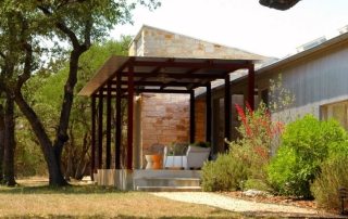 Visirer og markiser over inngangen: bilder, imponerende stil