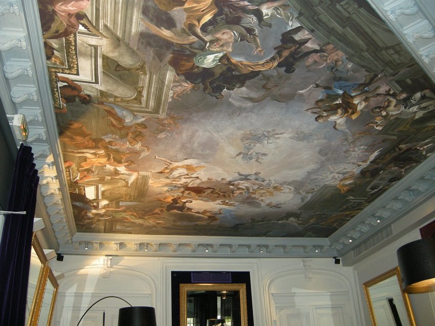 Barokowy sufit napinany z tkaniny Barokowy sufit napinany z tkaniny