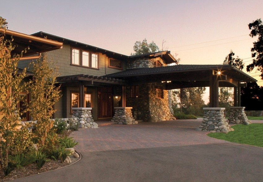 المظلة مغطاة بسقف ناعم المظلة مغطاة بسقف ناعم