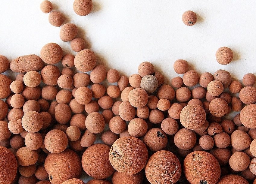 Ekspanderet ler bruges som fyldstof til fremstilling af beton Ekspanderet ler bruges som fyldstof til fremstilling af beton