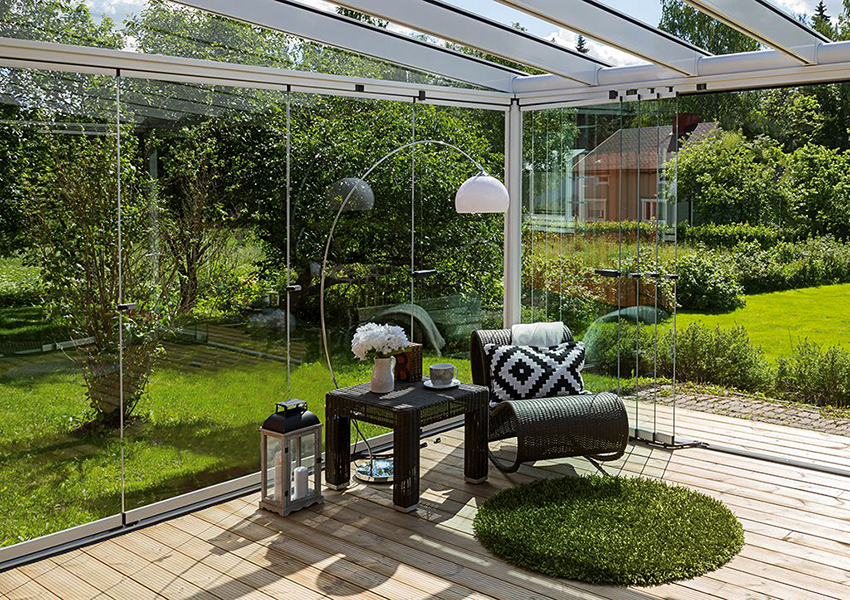 מערכות הזזה מאפשרות לכם לפתוח את המרפסת המקורה באופן חלקי או מלא מערכות הזזה מאפשרות לכם לפתוח את המרפסת המקורה באופן חלקי או מלא