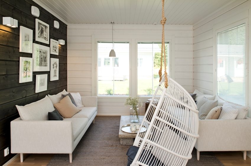 Kumbinasyon ng mga plastic at kahoy na panel Kumbinasyon ng mga plastic at kahoy na panel