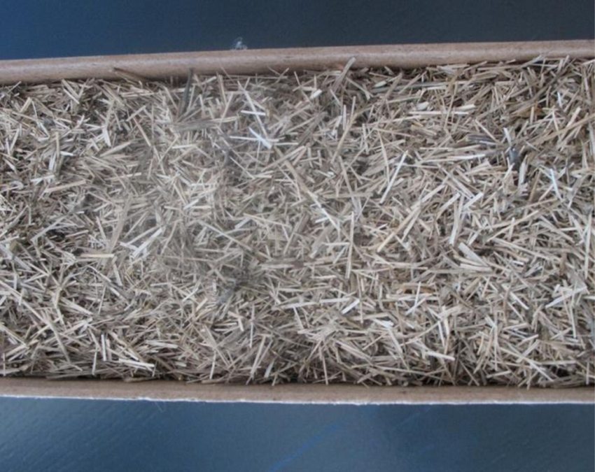 מדורה (פסולת מעיבוד פשתן) - בידוד זול וטבעי לחלוטין מדורה (פסולת מעיבוד פשתן) - בידוד זול וטבעי לחלוטין