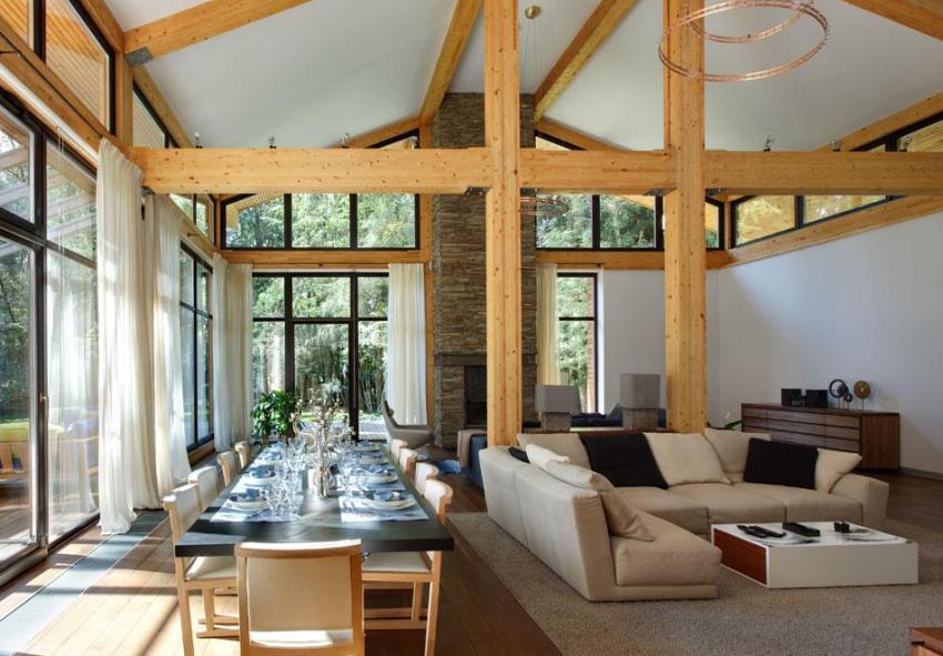 Rasjonell fordeling av rommet i funksjonelle soner - inngang, stue, spisestue og peisgruppe Rasjonell fordeling av rommet i funksjonelle soner - inngang, stue, spisestue og peisgruppe