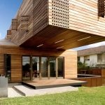 Veranda av et trehus. Fotogalleri fra fagpersoner