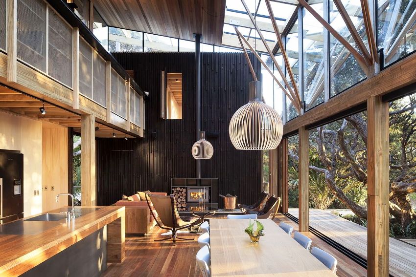 Bruke forskjellige tresorter i dekorasjonen av stuen Bruke forskjellige tresorter i dekorasjonen av stuen