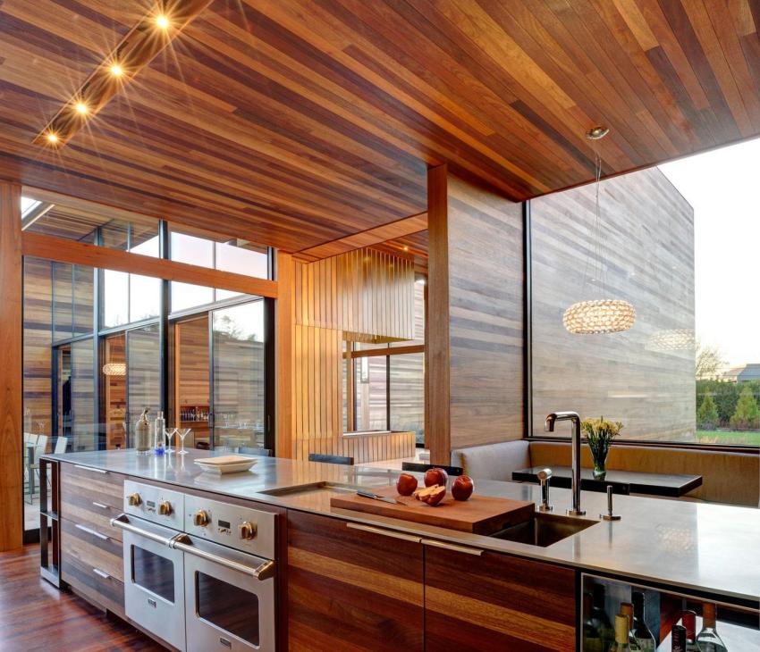 Innredning av kjøkkenet ved hjelp av tre Innredning av kjøkkenet ved hjelp av tre