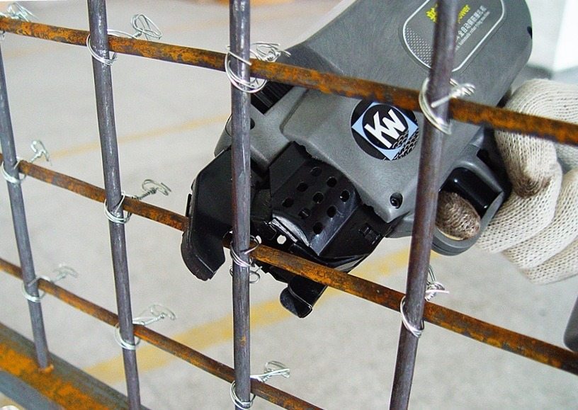 Armaturni pištolj za vezanje Armaturni pištolj za vezanje