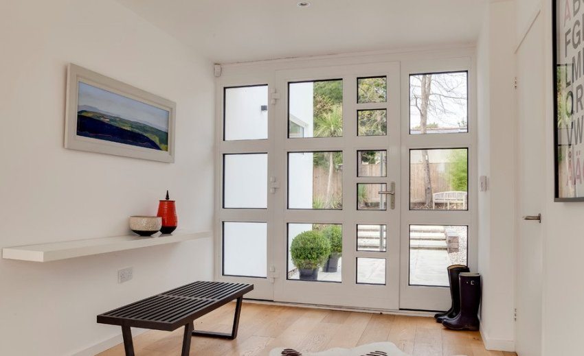 מבנה דלת פלסטיק מקיר מלא מבנה דלת פלסטיק מקיר מלא