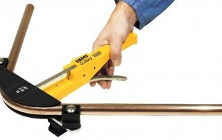 DIY rørbøyer for et profilrør: produksjonsmetoder