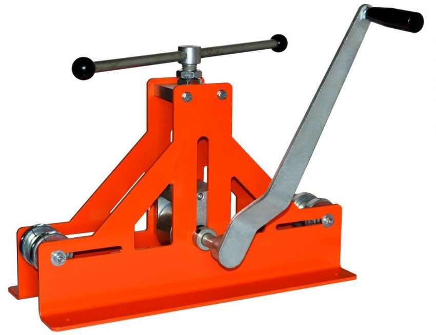 Håndverktøy for bøying av rektangulære profiler og stålrør Håndverktøy for bøying av rektangulære profiler og stålrør