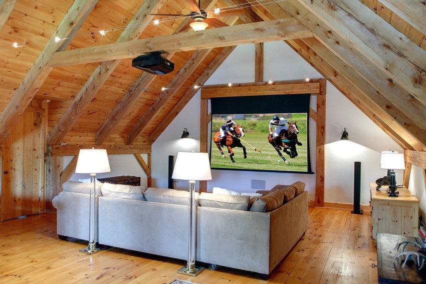 Elementy systemu krokwiowego mogą pełnić rolę dekoracyjną we wnętrzu poddasza Elementy systemu krokwiowego mogą pełnić rolę dekoracyjną we wnętrzu poddasza