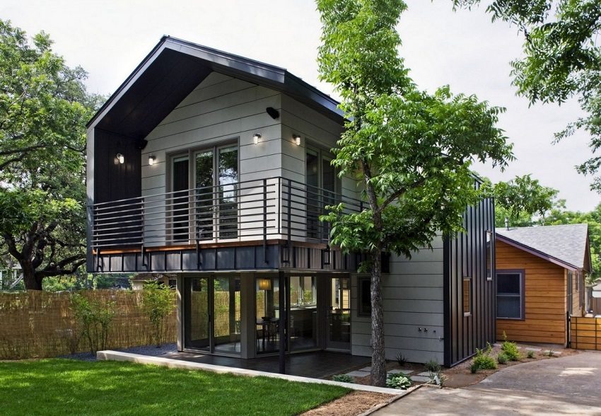 Một ngôi nhà trên móng cọc có thể được xây dựng rất nhanh chóng Một ngôi nhà trên móng cọc có thể được xây dựng rất nhanh chóng