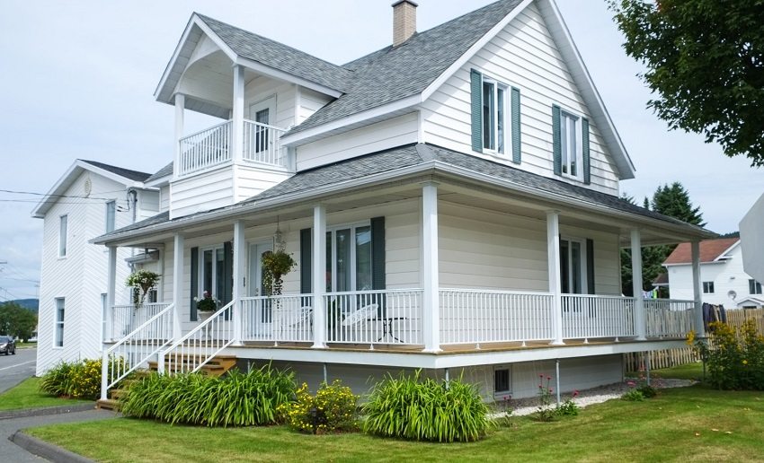 Tấm lưới là cơ sở của tầng hầm của ngôi nhà Tấm lưới là cơ sở của tầng hầm của ngôi nhà