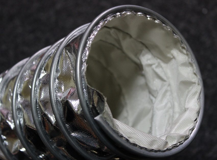 צינורות אוויר מפוליאסטר מבד גלי אינן דורשות בידוד נוסף, מכיוון שאינן מושכות עיבוי צינורות אוויר מפוליאסטר מבד גלי אינן דורשות בידוד נוסף, מכיוון שאינן מושכות עיבוי