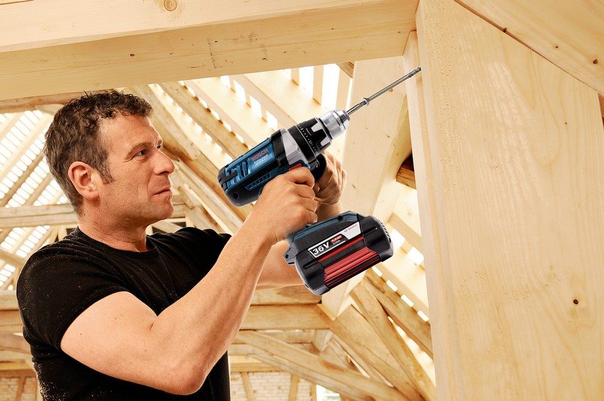 Profesjonalne wkrętarki mają mocny silnik, który wytrzymuje stałe duże obciążenia Profesjonalne wkrętarki mają mocny silnik, który wytrzymuje stałe duże obciążenia