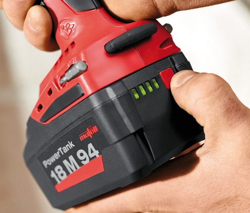 Czas ładowania modeli profesjonalnych to około godziny, dla domowych - kilkakrotnie dłuższy Czas ładowania modeli profesjonalnych to około godziny, dla domowych - kilkakrotnie dłuższy