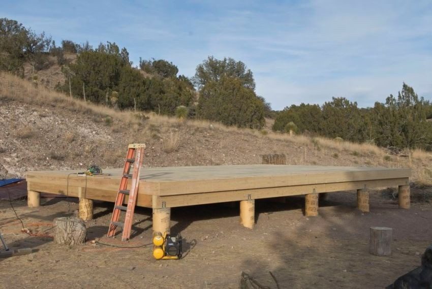 Plitki temelji mogu se podizati na ne kamenitim i blago stjenovitim tlima Plitki temelji mogu se podizati na ne kamenitim i blago stjenovitim tlima