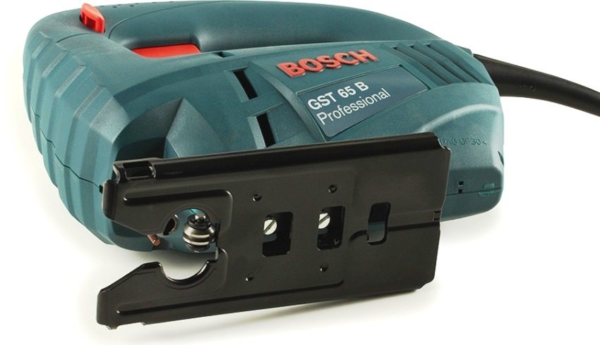 הפאזל החשמלי של Bosch GST 65B מתאים לניסור חומרי בניין שונים הפאזל החשמלי של Bosch GST 65B מתאים לניסור חומרי בניין שונים