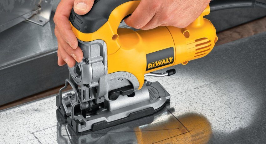 הפאזל מיועד לניסור ישר ומחושב של חומרים שונים עשרת המובילים הטובים ביותר וקריטריונים לבחירת כלים