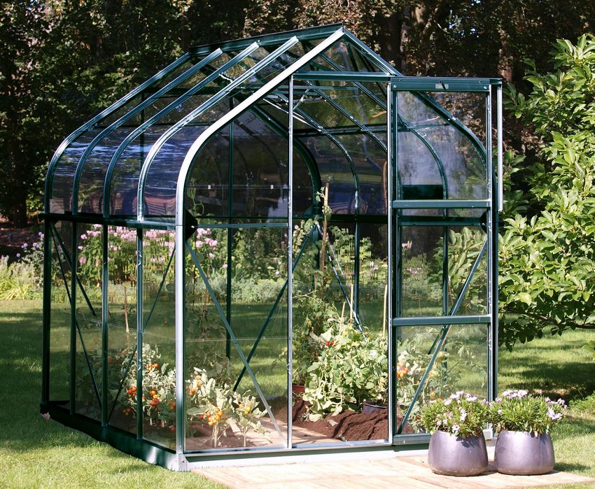 Prawidłowo dobrana rura pozwala na wykonanie dowolnego rodzaju konstrukcji ramowej Prawidłowo dobrana rura pozwala na wykonanie dowolnego rodzaju konstrukcji ramowej