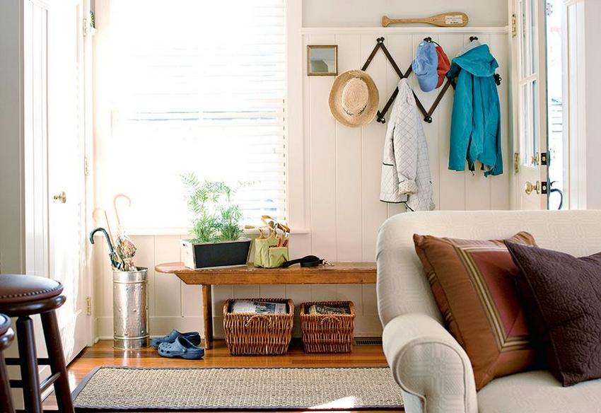 Koselig interiør i en gang i et privat hus Koselig interiør i en gang i et privat hus