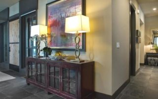 تصميم المدخل في الشقة: صور للديكورات الداخلية الحديثة