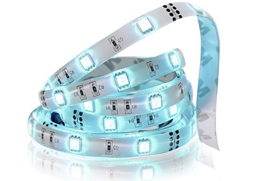 שימוש בתאורת LED אחורית יכול לעזור לחסוך בעלויות אנרגיה שימוש בתאורת LED אחורית יכול לעזור לחסוך בעלויות אנרגיה