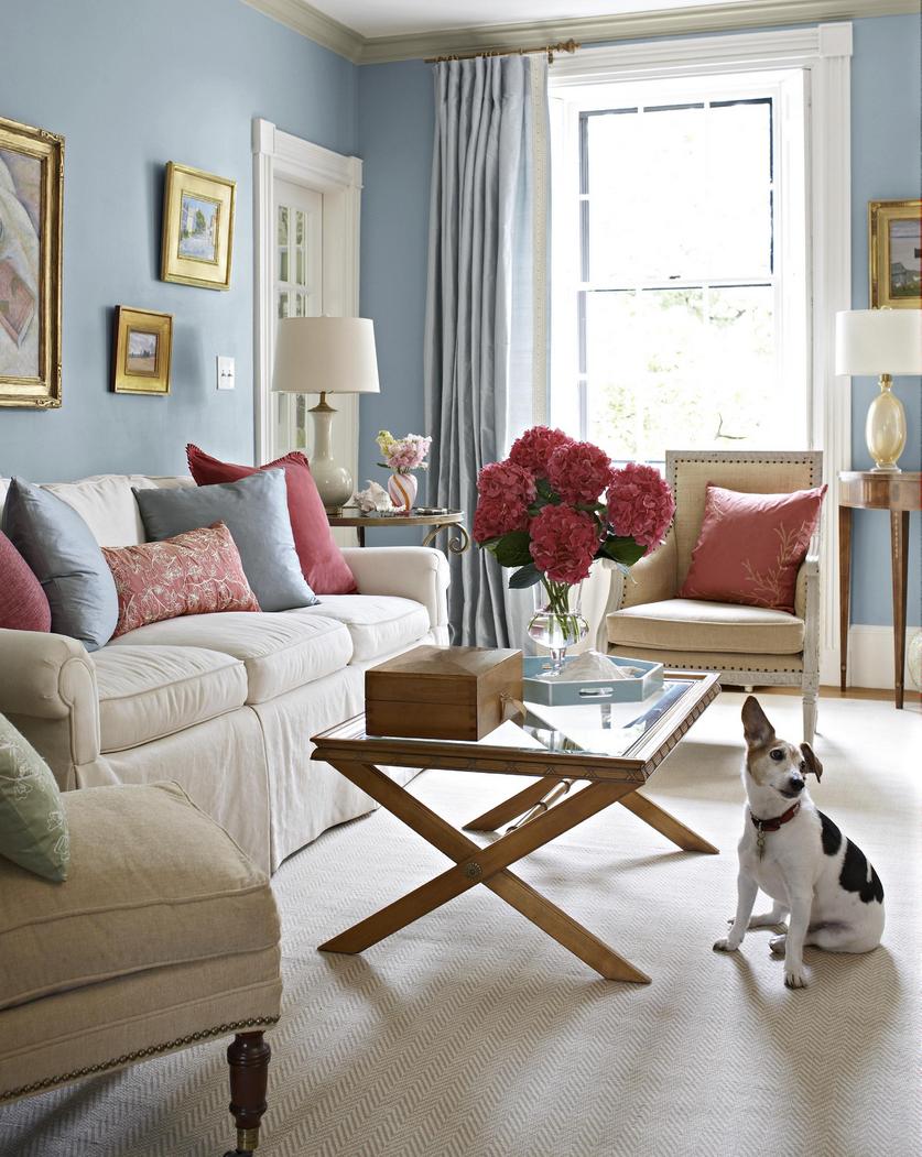 הצבע הנכון של הקירות והתפאורה המוסמכת יעזור להרחיב חזותית את הקירות בסלון קטן הצבע הנכון של הקירות והתפאורה המוסמכת יעזור להרחיב חזותית את הקירות בסלון קטן