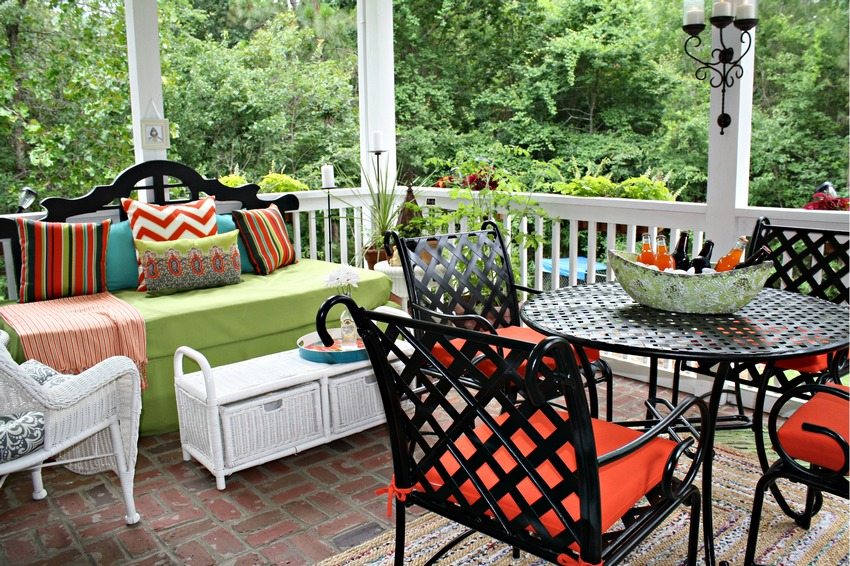 Lyse aksenter i interiøret vil bidra til å skape et helhetlig og harmonisk bilde Lyse aksenter i interiøret vil bidra til å skape et helhetlig og harmonisk bilde