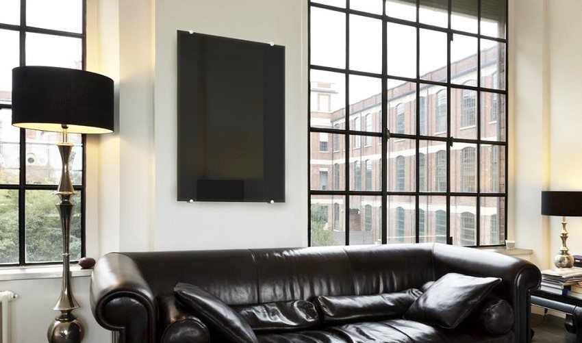 Ceramic panels combine infrared heater and convector Ceramic panels combine infrared heater and convector