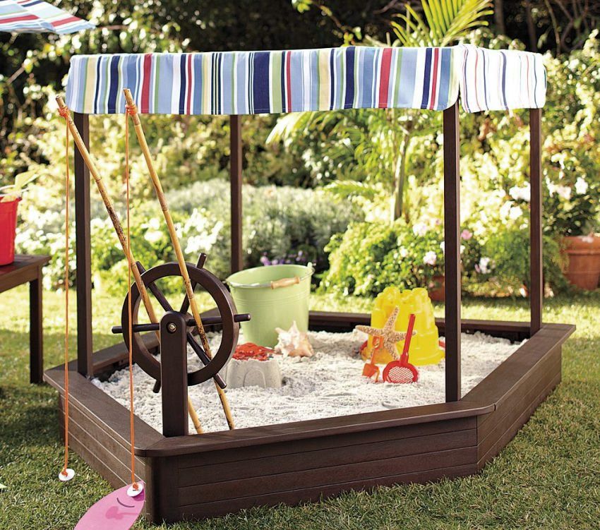 Jeśli rodzina ma małe dzieci, konieczne jest zapewnienie na miejscu placu zabaw Jeśli rodzina ma małe dzieci, konieczne jest zapewnienie na miejscu placu zabaw