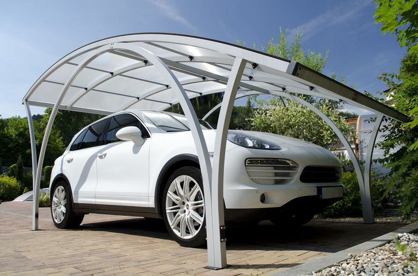 Polycarbonat er ideelt som et carportmateriale Polycarbonat er ideelt som et carportmateriale