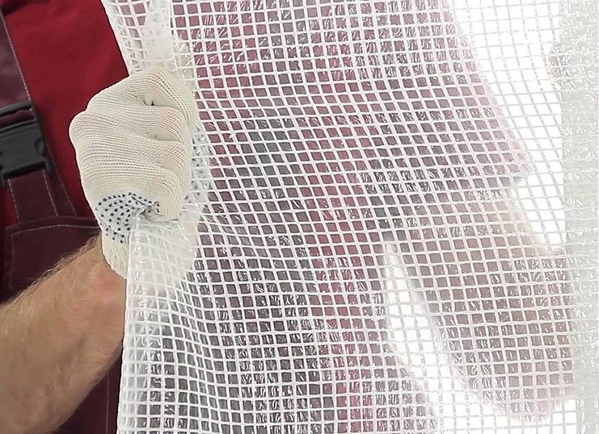 Forsterket film har økt tetthet Forsterket film har økt tetthet