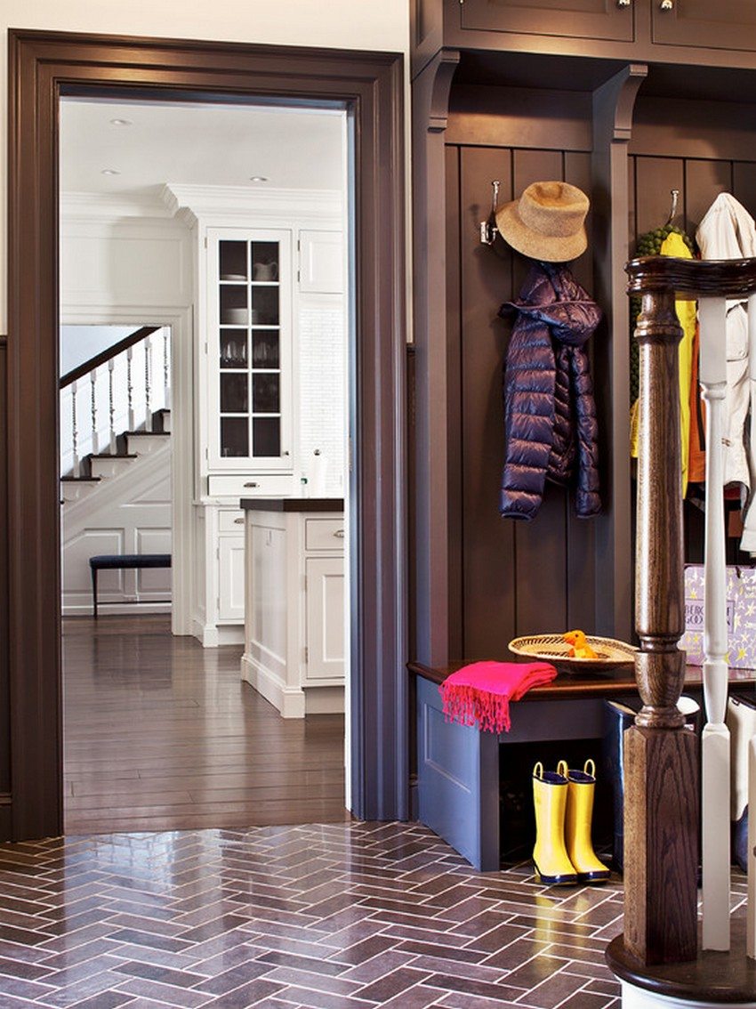 Gulvfliser skal harmonisk passe inn i det generelle interiøret i rommet Gulvfliser skal harmonisk passe inn i det generelle interiøret i rommet