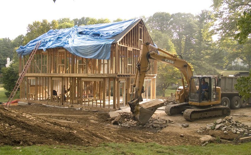 Ang bahay ay maaaring itayo gamit ang panel board o frame-frame na teknolohiya Ang bahay ay maaaring itayo gamit ang panel board o frame-frame na teknolohiya