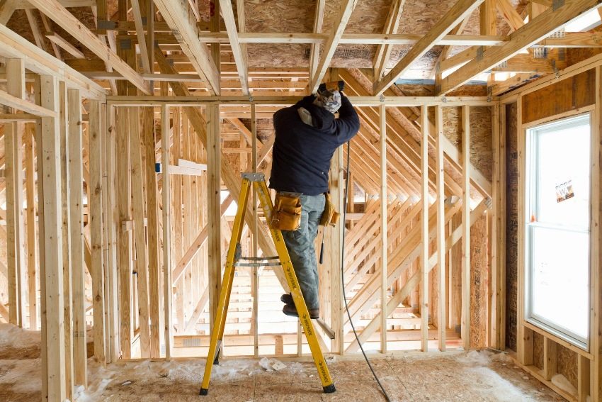 Pag-install ng mga panloob na partisyon ng isang frame house Pag-install ng mga panloob na partisyon ng isang frame house