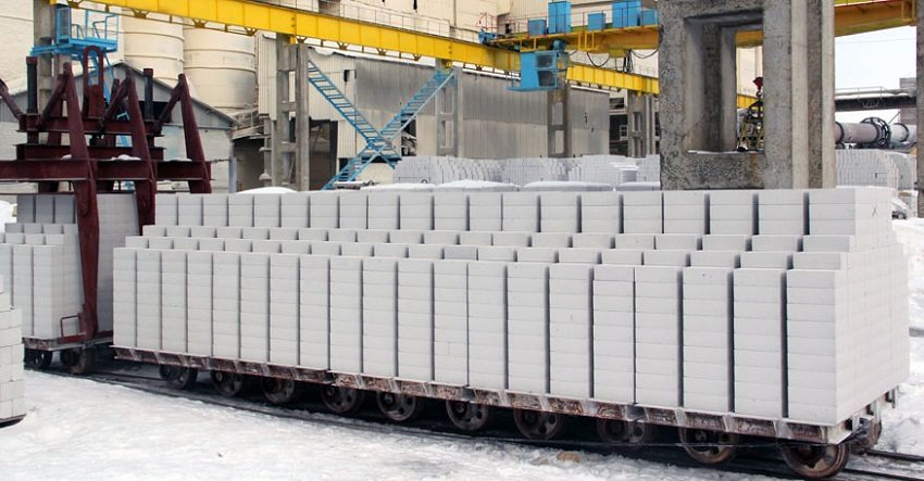 La brique de silicate est considérée comme un matériau assez durable La brique de silicate est considérée comme un matériau assez durable