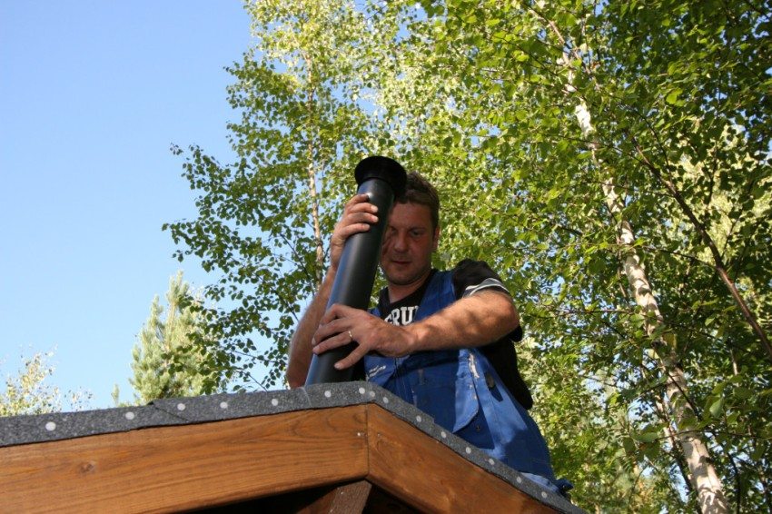 Tőzeg WC, 4. fotó: a terelő felszerelése Tőzeg WC, 4. fotó: a terelő felszerelése