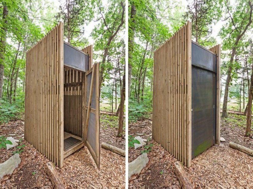 Fából készült lécekből álló szekrény, fém ajtóval Fából készült lécekből álló szekrény, fém ajtóval