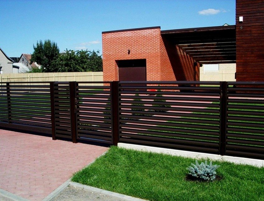 ตัวอย่างของฟันดาบประเภทแนวนอนของก้างปลา ตัวอย่างของฟันดาบประเภทแนวนอนของก้างปลา