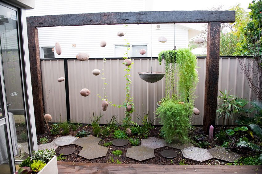 Ang profiled sheeting ay makatiis ng labis na temperatura at kahalumigmigan Ang profiled sheeting ay makatiis ng labis na temperatura at kahalumigmigan