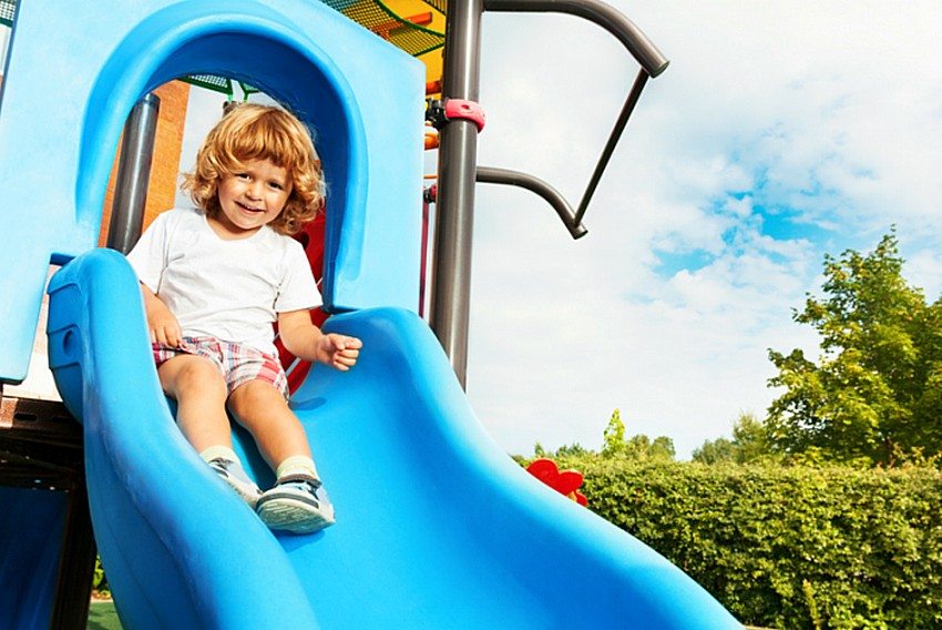 Nawet fabrycznie wykonany slajd można uzupełnić o samodzielnie stworzone elementy. Nawet fabrycznie wykonany slajd można uzupełnić o samodzielnie stworzone elementy.